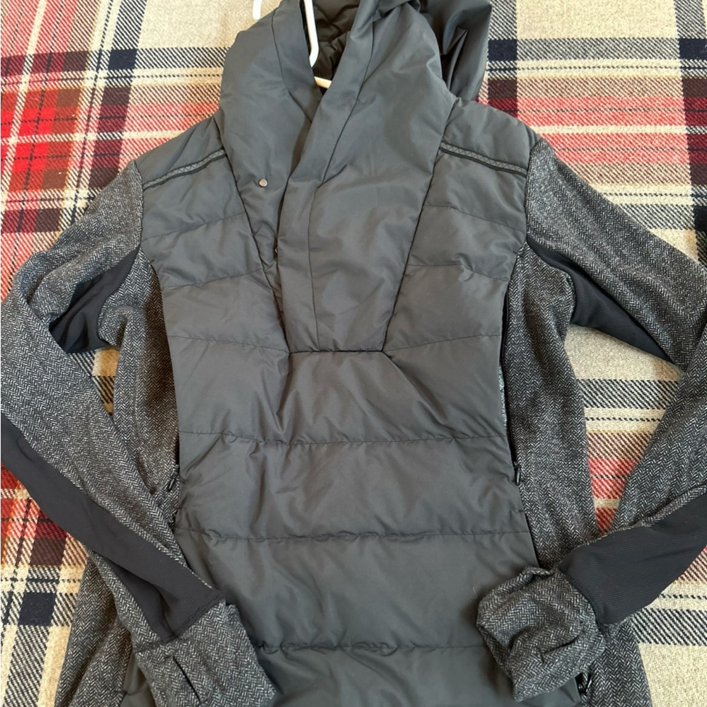 Lululemon padded grey snap insulated hoodie.